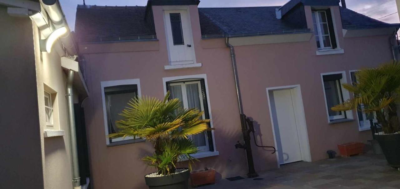 Maison Avec Garage 24 Heures Du Mans Voitures Et Toute Manifestation Le Mans Esterno foto